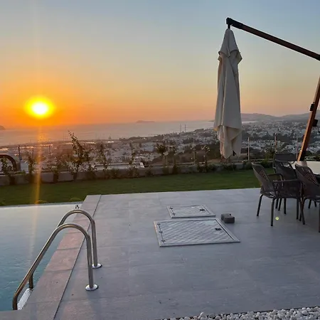 Luxury With Stunning Sea View And Spectacular Sunsets Βίλα Αλικαρνασσός